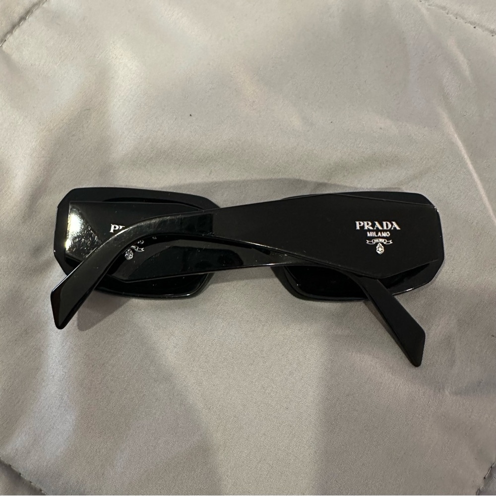 Prada Black Sunglasses - Picture 2 of 7
